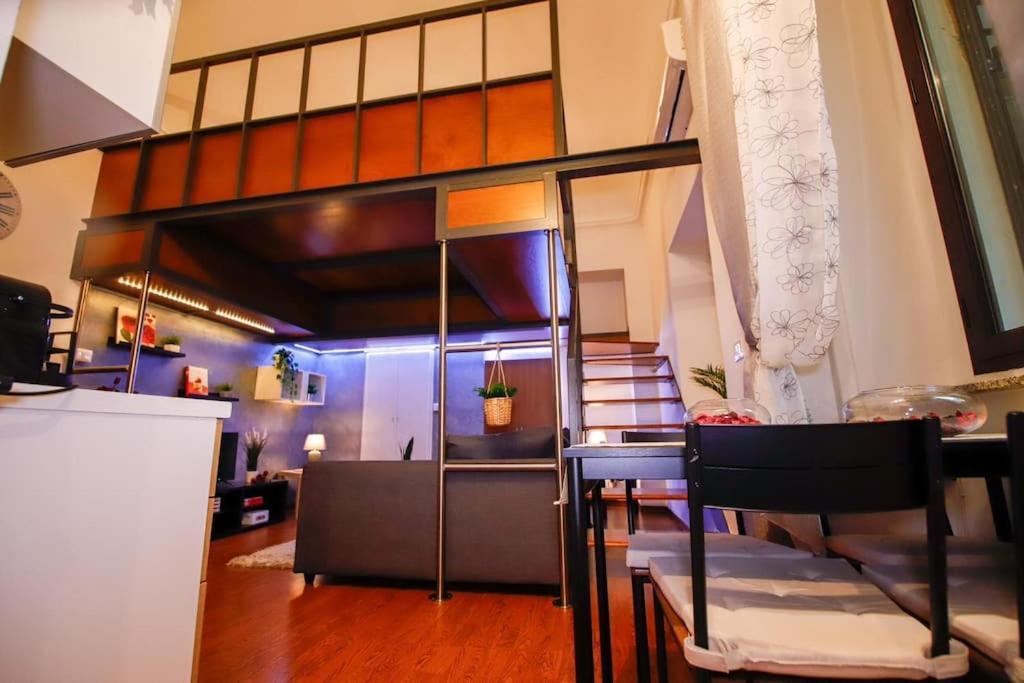 Appartamento Loft In Pieno Centro A 150 Mt Dalla Mole